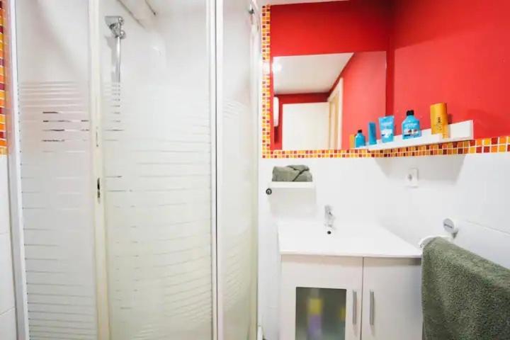 Charming 2 Bedroom In The Heart Of Sevilha